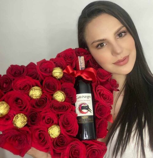 Corazón de Rosas con Vino